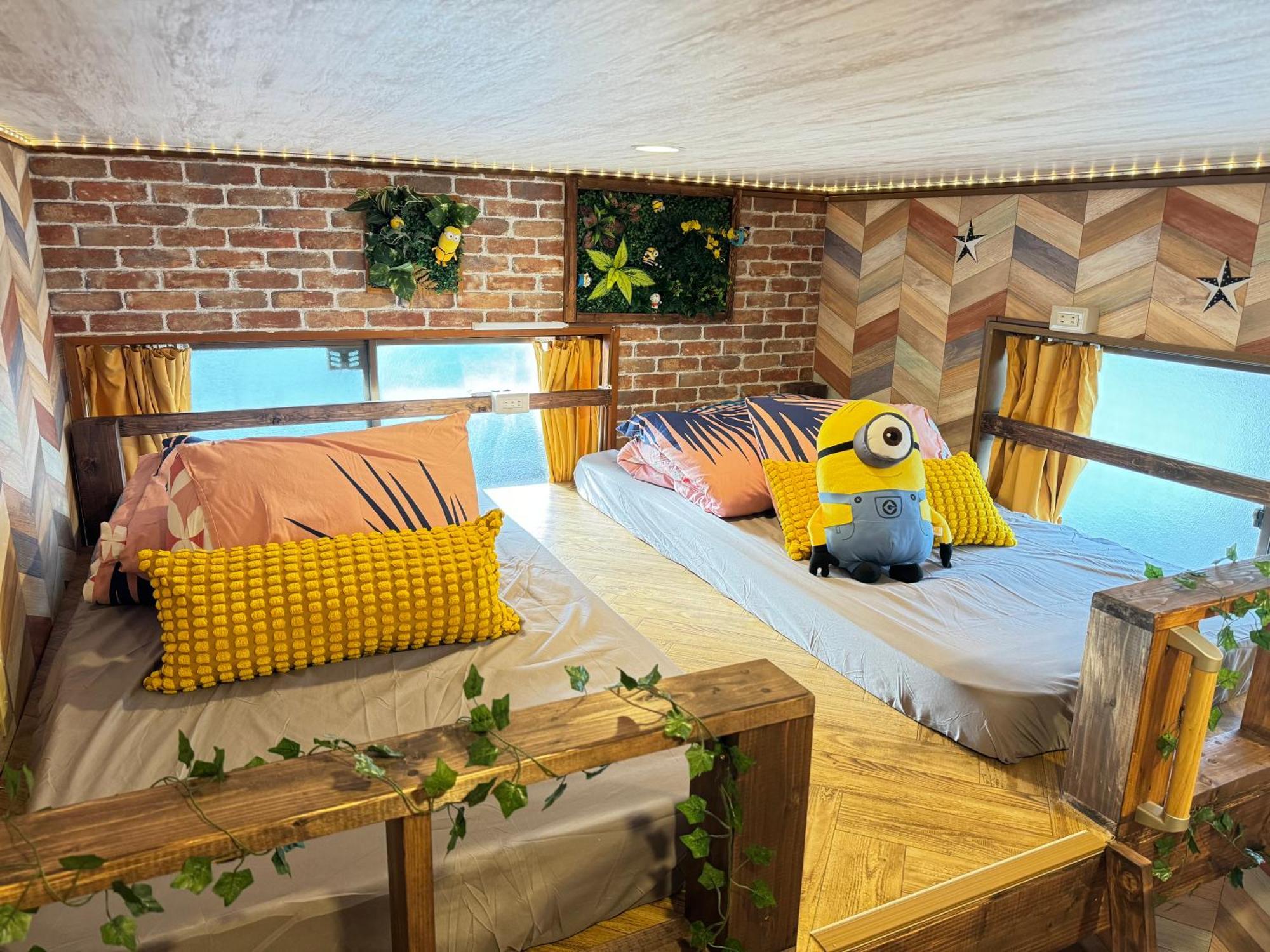 New Open Hotel Jungle Fun Fun J5 Coin Parking 500Yen For 24Hours Usj10 Minutes Ōsaka Exterior foto